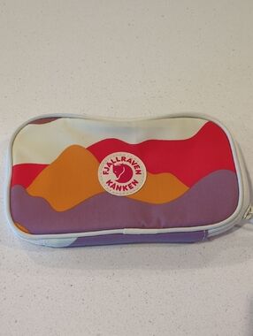 Fjällräven Kånken Colorblock Pouch - Cream, Red, Orange, Purple
